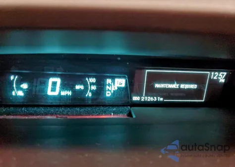 2015 Toyota Prius z USA, uszkodzony, nr VIN JTDKN3DUXF1932914